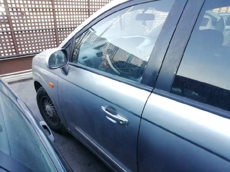 Puerta Delantera Izquierda para Ssangyong Rodius
