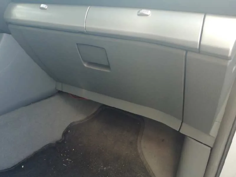Guantera para Ssangyong Rodius
