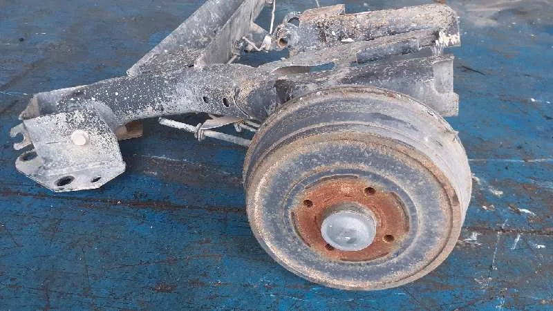 Puente Trasero para Dacia Dokker