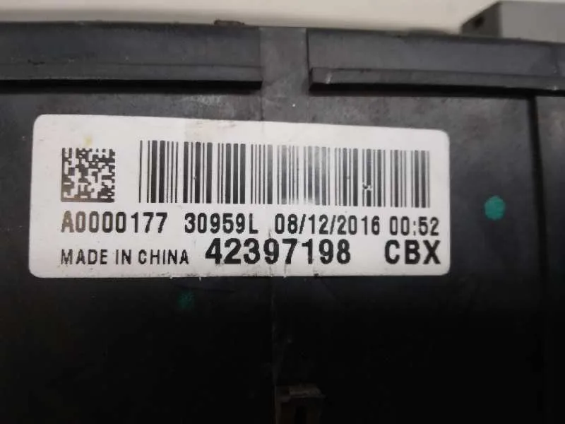 Caja Reles / Fusibles para Opel Mokka X
