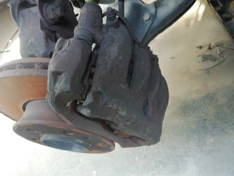 Pinza Freno Delantera Izquierda para Volkswagen Crafter Caja Cerrada