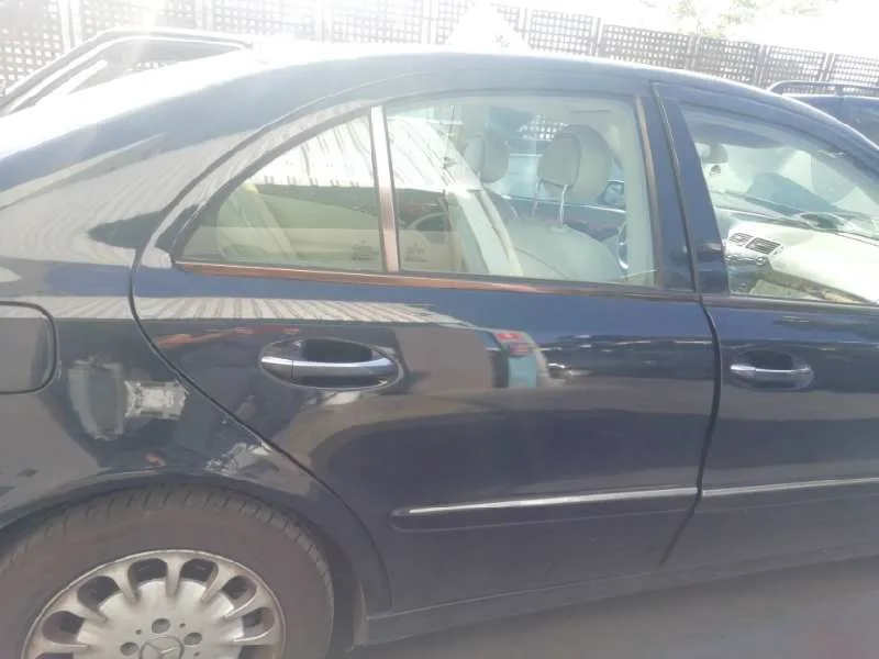 Puerta Trasera Derecha para Mercedes-Benz Clase E (W211) Berlina