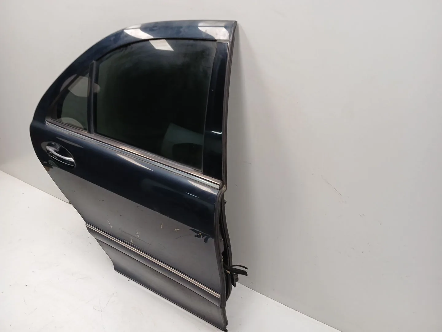 Puerta Trasera Derecha para Mercedes-Benz Clase E (W211) Berlina