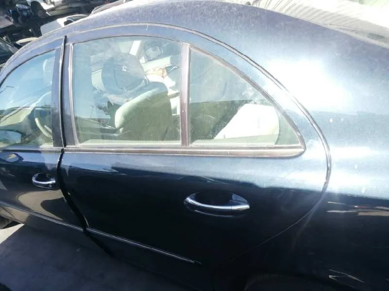 Puerta Trasera Izquierda para Mercedes-Benz Clase E (W211) Berlina