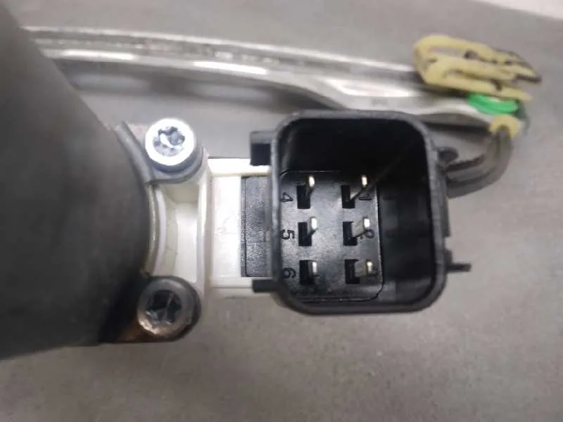 Elevalunas Delantero Derecho para Ford Tourneo Courier (C4A)