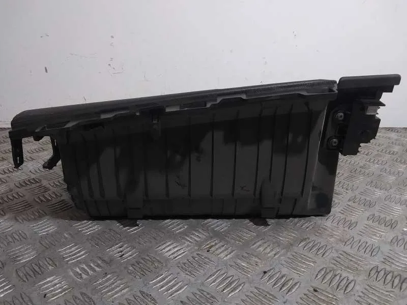 Guantera para Kia Niro