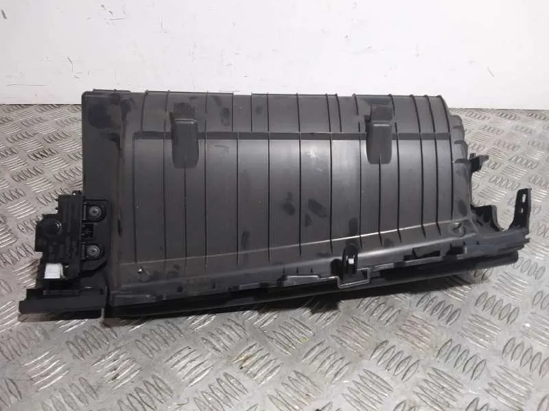 Guantera para Kia Niro