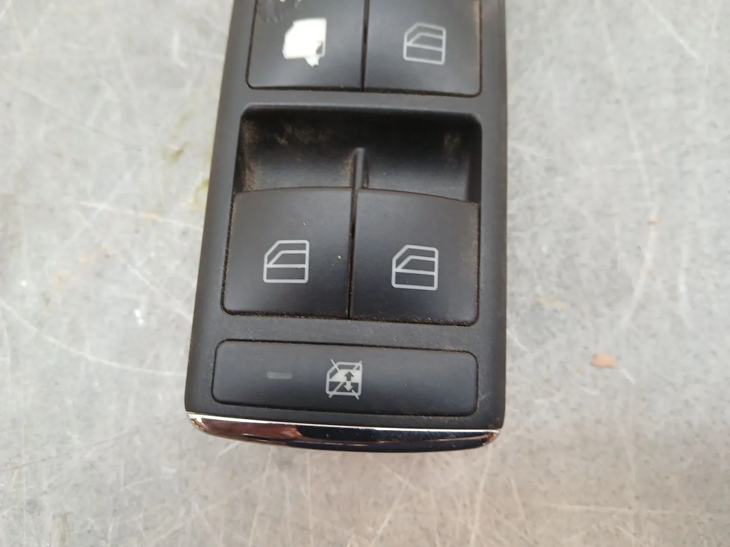 Mando Elevalunas Delantero Izquierdo para Mercedes-Benz Clase C (W204) Berlina