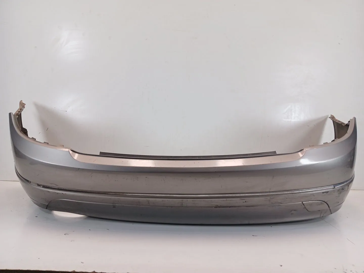 Paragolpes Trasero para Mercedes-Benz Clase C (W204) Berlina