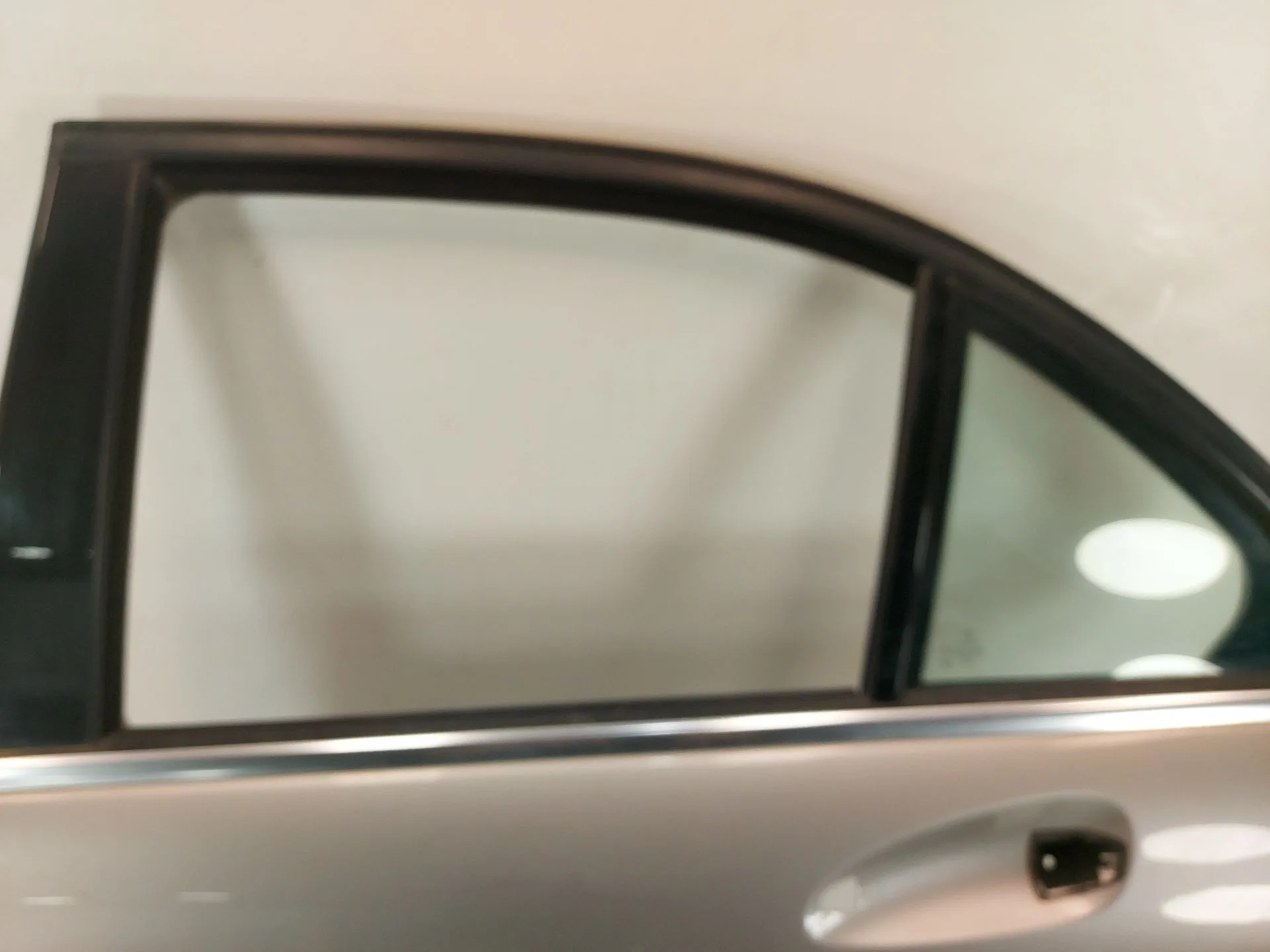 Puerta Trasera Izquierda para Mercedes-Benz Clase C (W204) Berlina