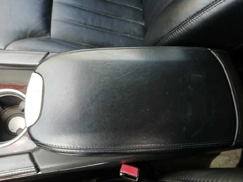 Apoyabrazos Central para Mercedes-Benz Clase M (W164)