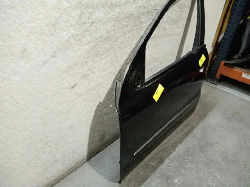 Puerta Delantera Izquierda para Mercedes-Benz Clase M (W164)