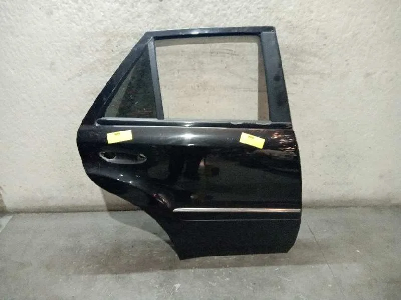 Puerta Trasera Derecha para Mercedes-Benz Clase M (W164)