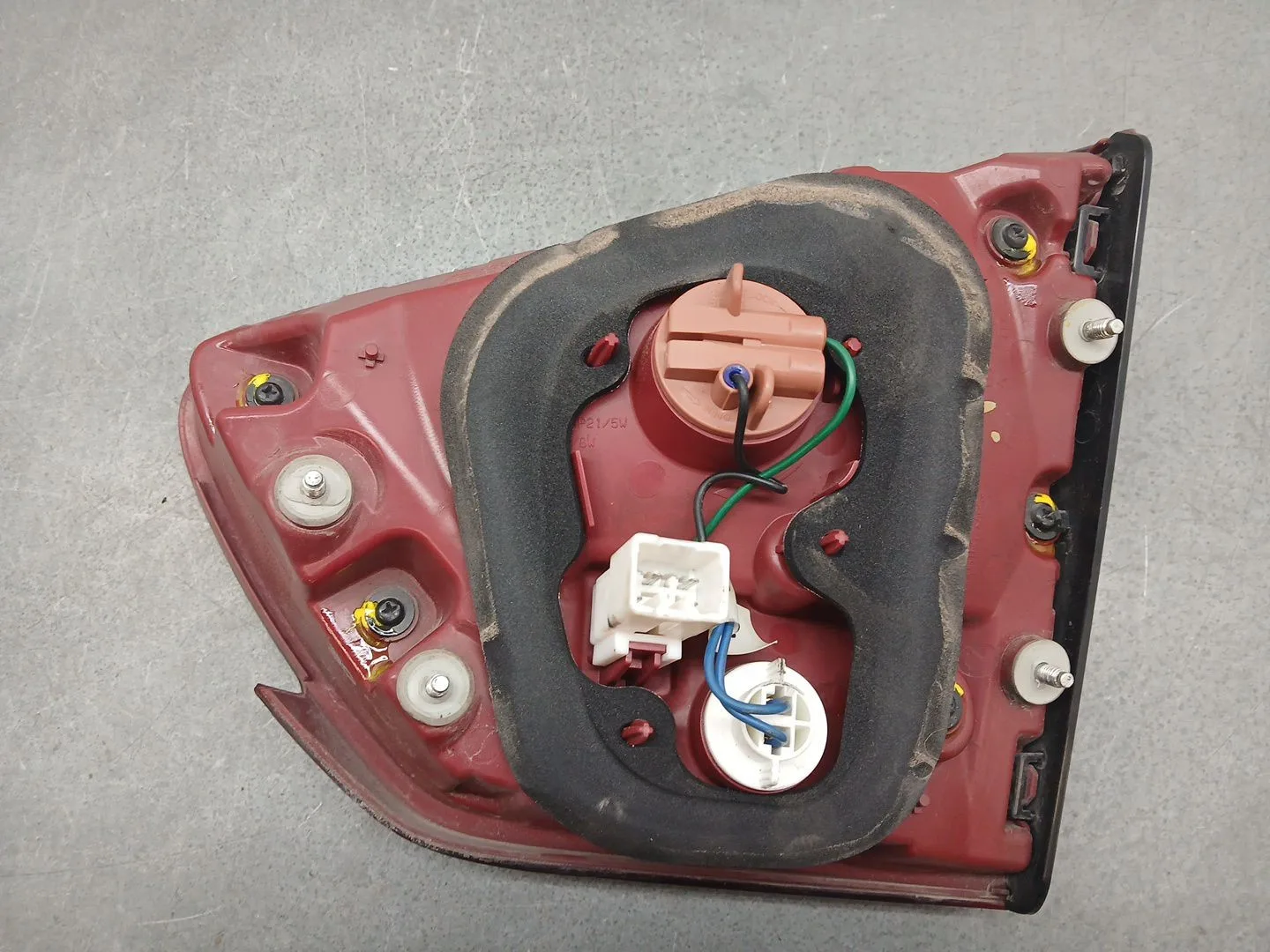 Piloto Trasero Izquierdo Interior para Kia Carens ( )