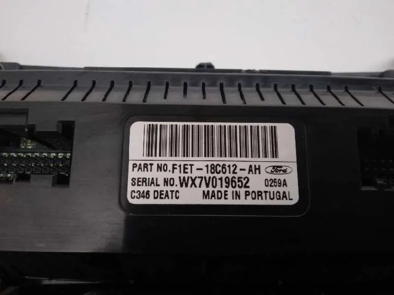 Mando Climatizador para Ford Focus Turn.