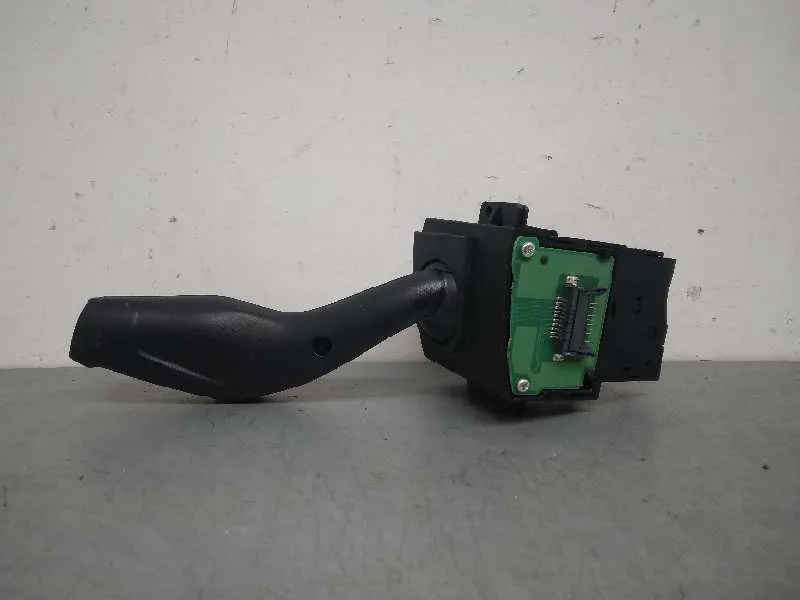 Mando Intermitentes para Ford Focus Turn.