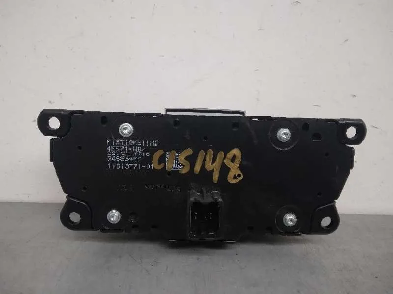 Mando Multifuncion para Ford Focus Turn.