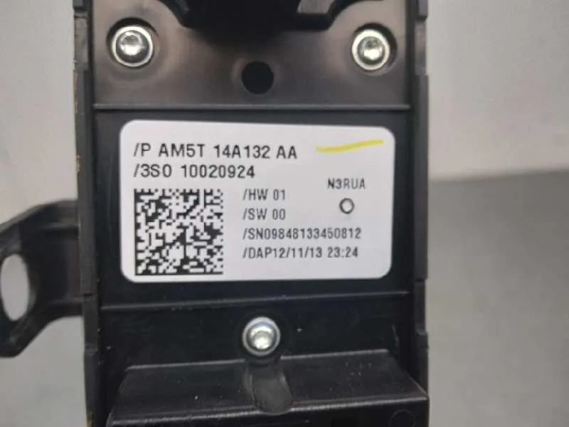 Mando Elevalunas Delantero Izquierdo para Ford Focus Lim. (Cb8)