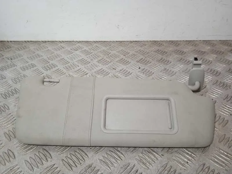 Parasol Derecho para Audi A3 (8P)
