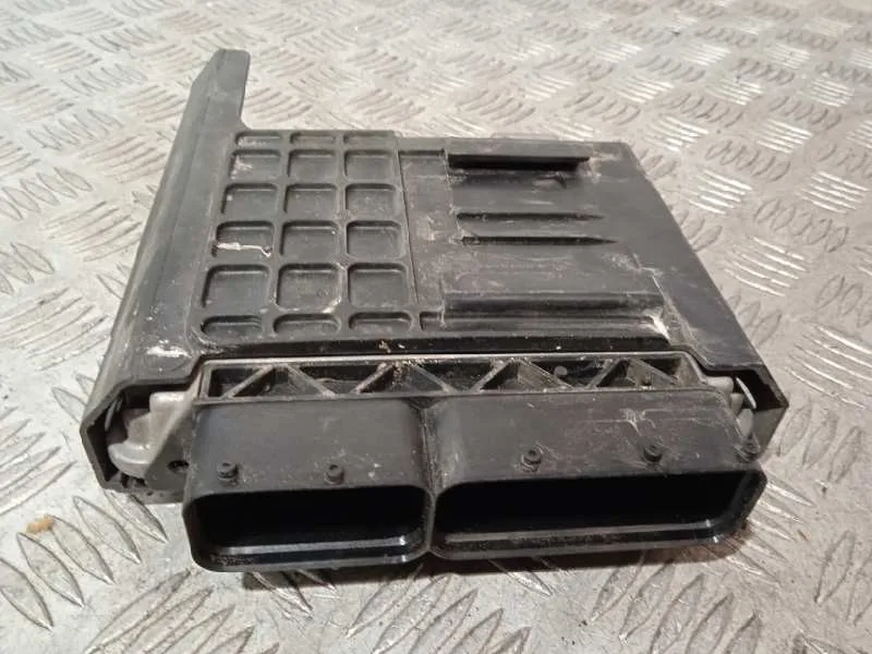 Centralita Motor Uce para Opel Zafira Tourer