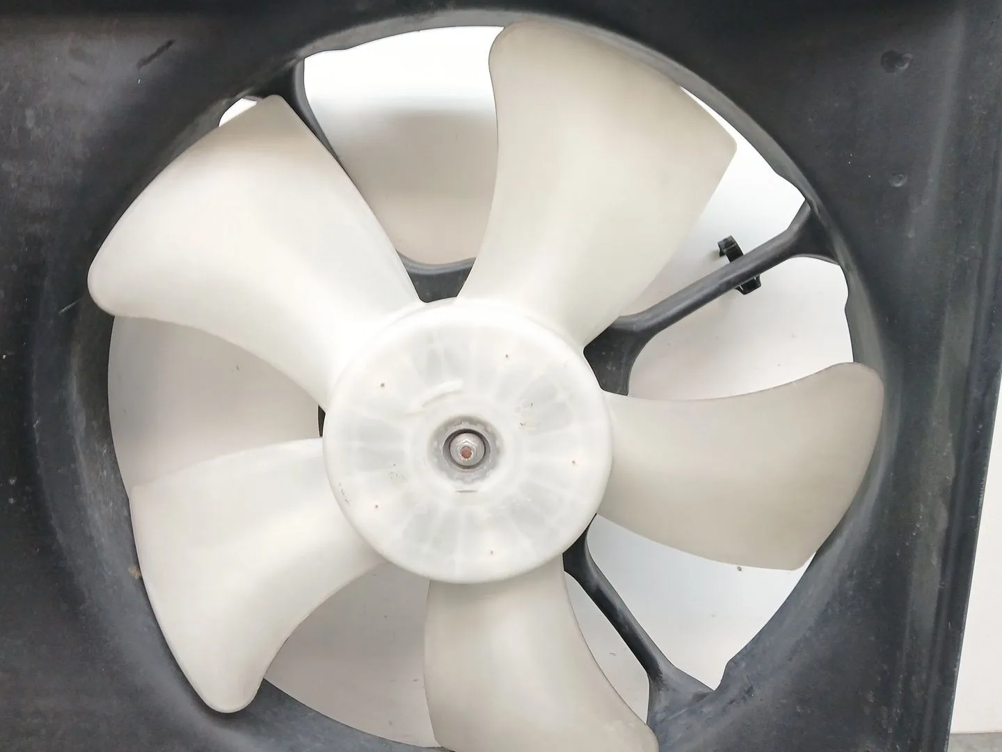 Electroventilador para Suzuki Swift Berlina (Mz)