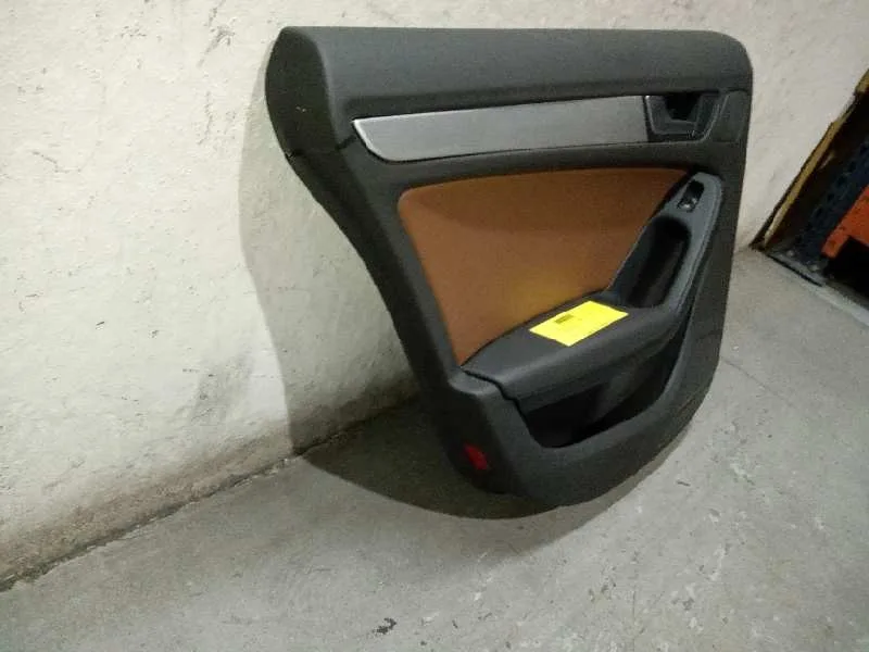 Guarnecido Puerta Trasera Izquierda para Audi A5 Sportback (8T)
