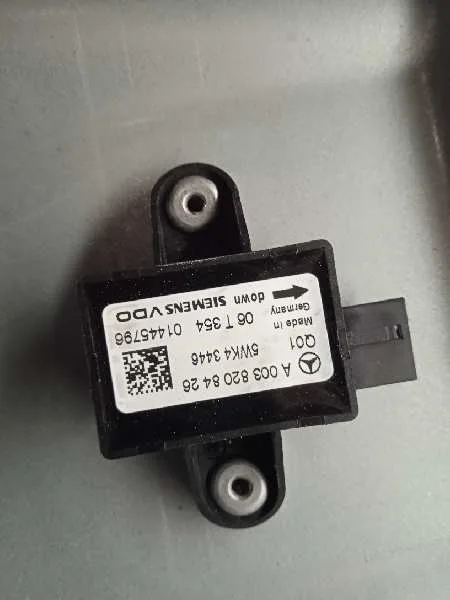 Elevalunas Delantero Derecho para Mercedes-Benz Clase M (W164)