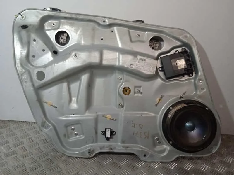 Elevalunas Delantero Izquierdo para Mercedes-Benz Clase M (W164)