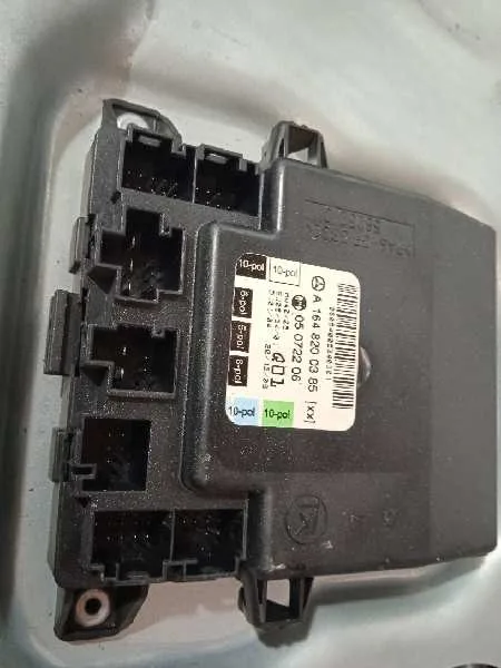 Elevalunas Delantero Izquierdo para Mercedes-Benz Clase M (W164)