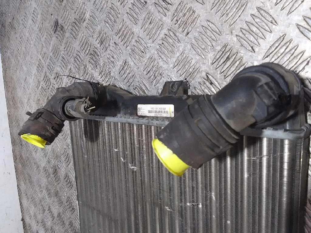 Radiador Agua para Seat Leon (1P1)