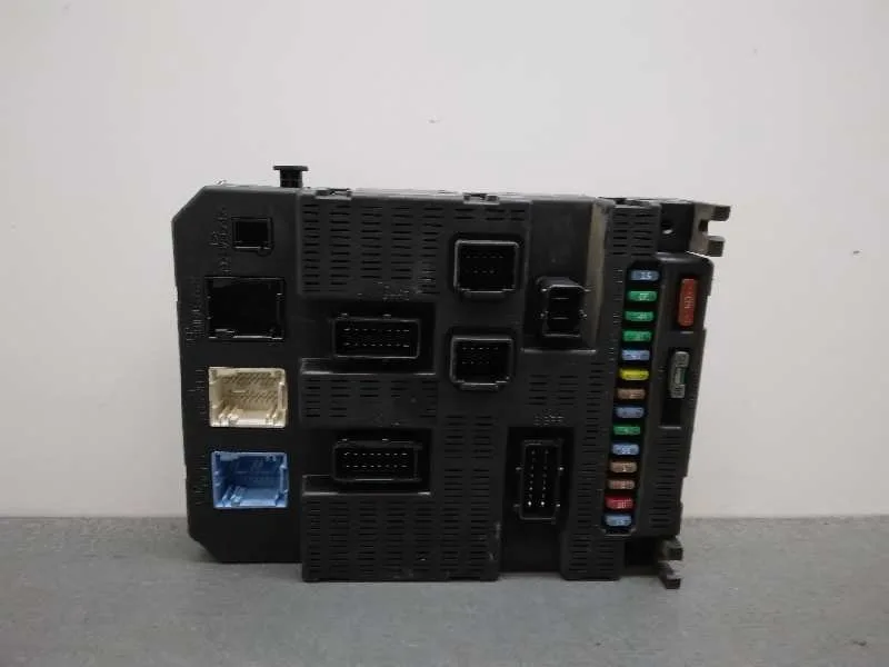 Centralita Bsm para Peugeot 207