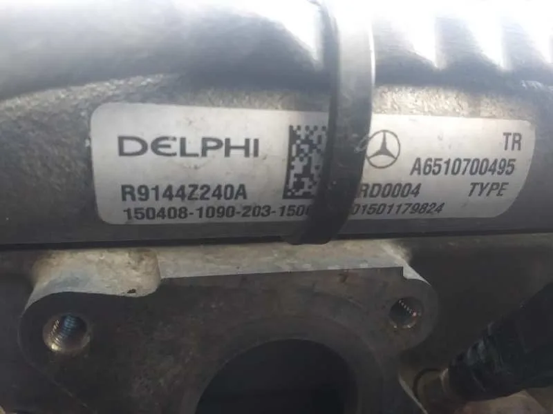 Rampa Inyectora para Mercedes-Benz Clase Gla (W156)