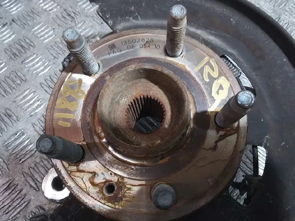 Mangueta Delantera Izquierda para Opel Astra J Lim.