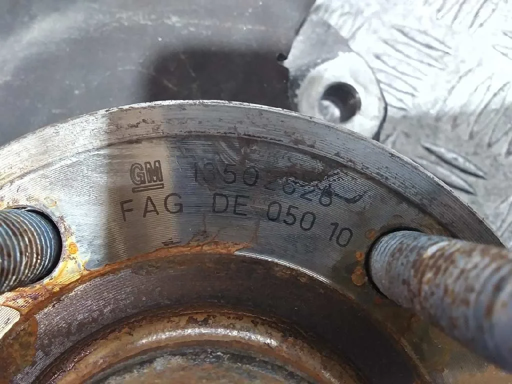 Mangueta Delantera Derecha para Opel Astra J Lim.