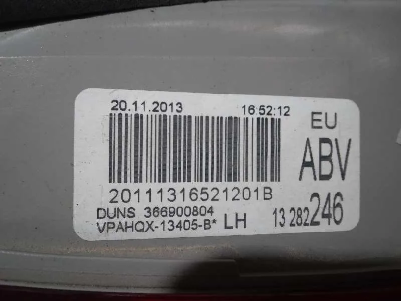 Piloto Trasero Izquierdo Interior para Opel Astra J Sports Tourer