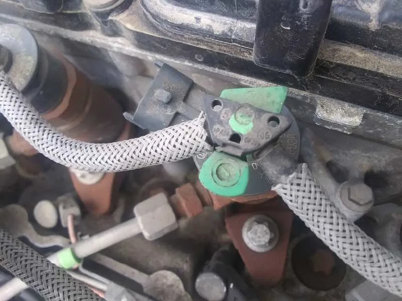 Inyector para Ford Tourneo Courier (C4A)