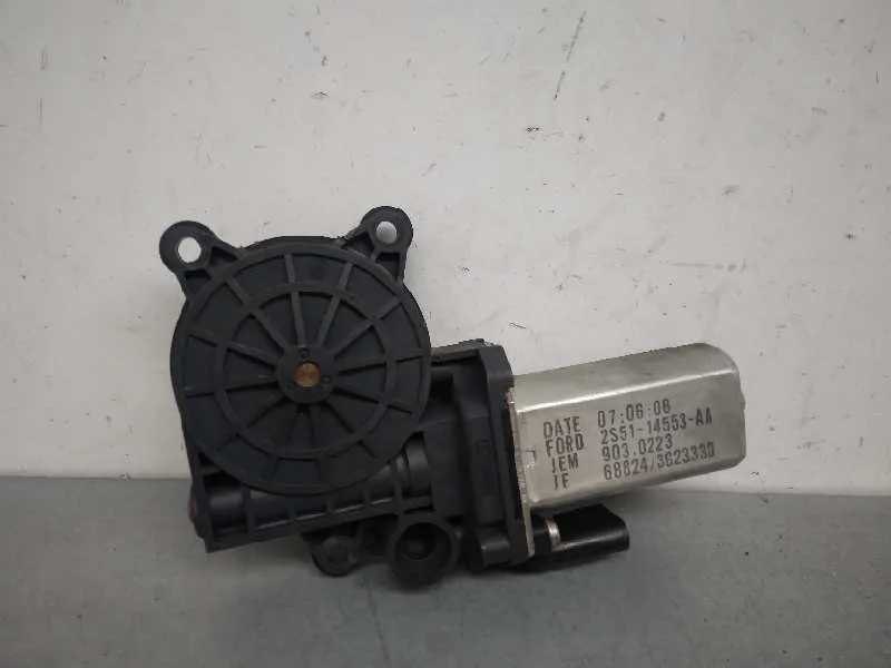 Motor Elevalunas Delantero Derecho para Ford Fiesta (Cbk)