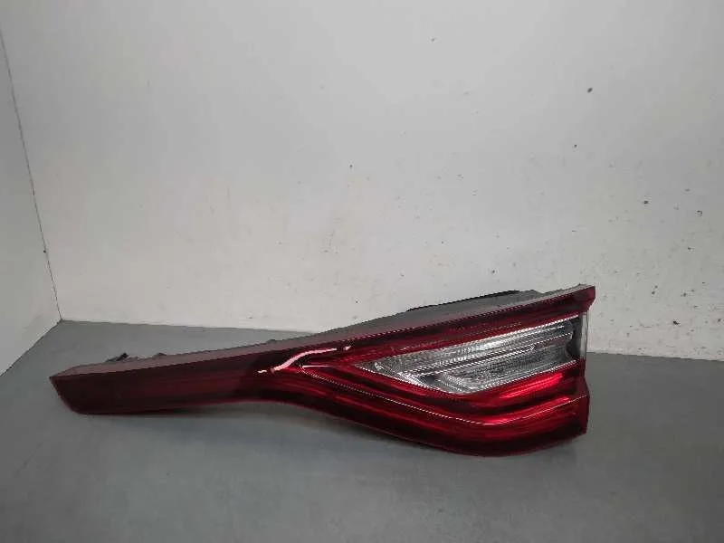 Piloto Trasero Derecho Interior para Renault Megane Iv Berlina 5P