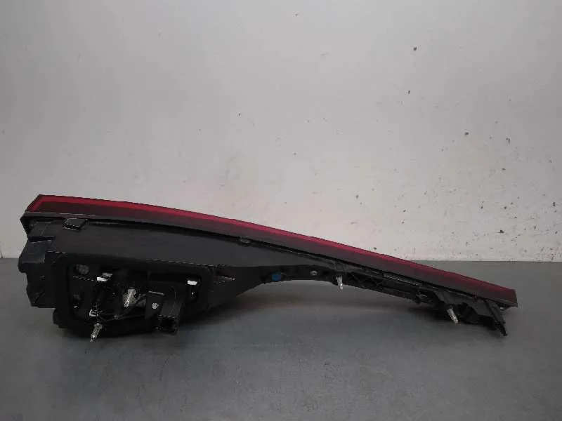 Piloto Trasero Derecho Interior para Renault Megane Iv Berlina 5P