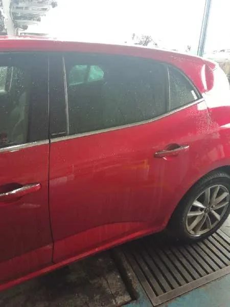 Puerta Trasera Izquierda para Renault Megane Iv Berlina 5P