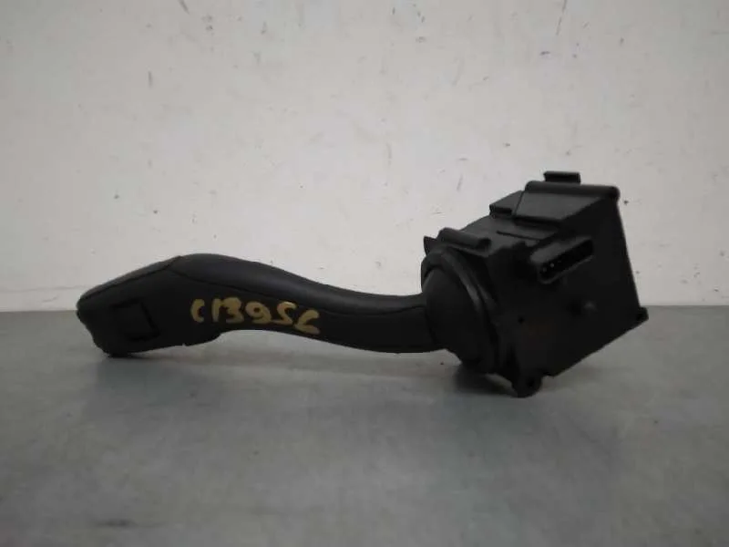 Mando Limpia para Audi A6 Berlina (4F2)
