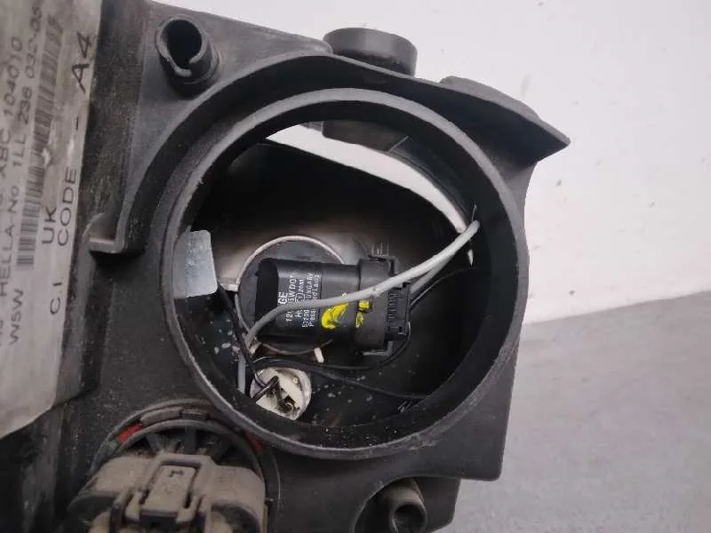 Faro Izquierdo para Mg Serie 75 (Rj)