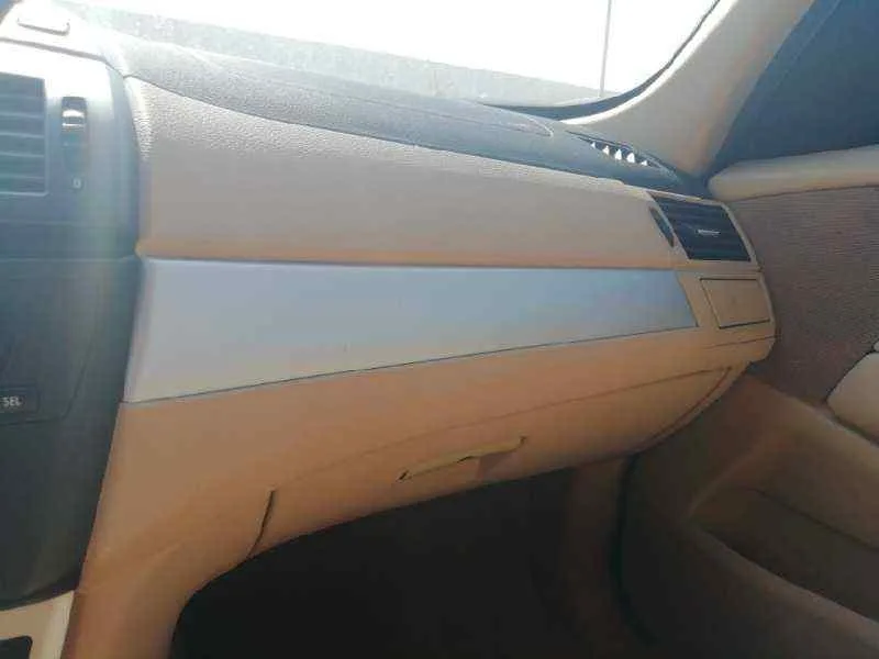 Guantera para Bmw X3 (E83)