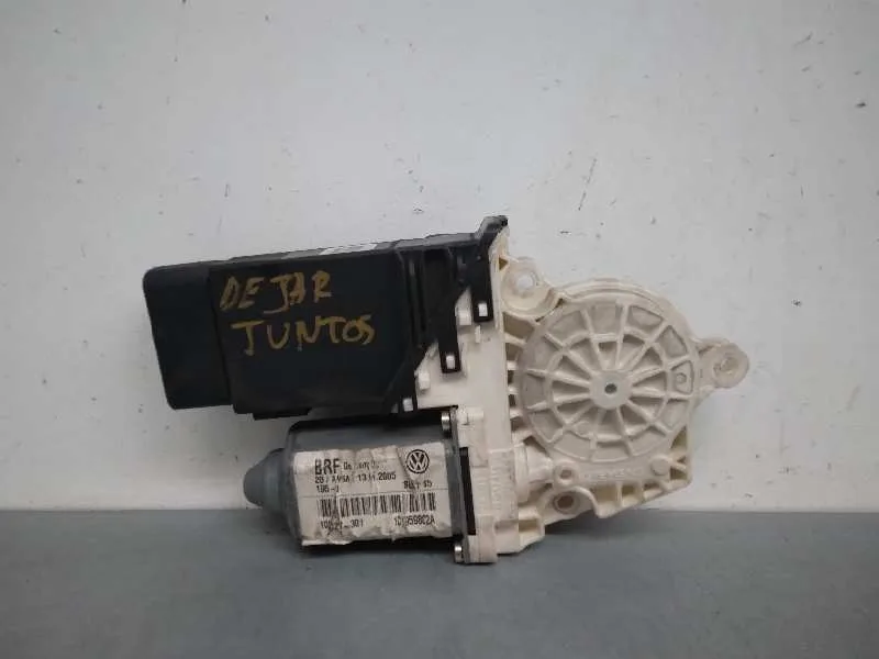 Motor Elevalunas Delantero Derecho para Seat Leon (1M1)