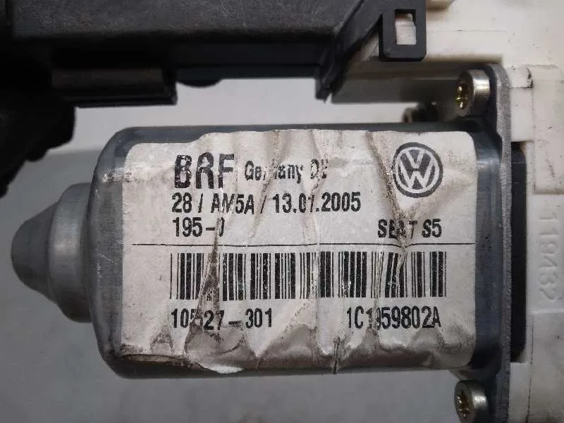 Motor Elevalunas Delantero Derecho para Seat Leon (1M1)