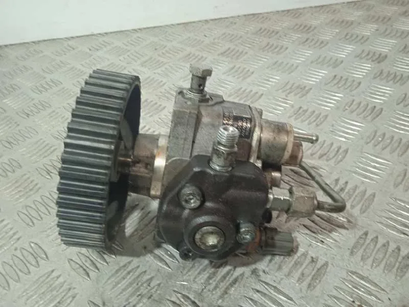 Bomba Inyeccion para Opel Zafira B