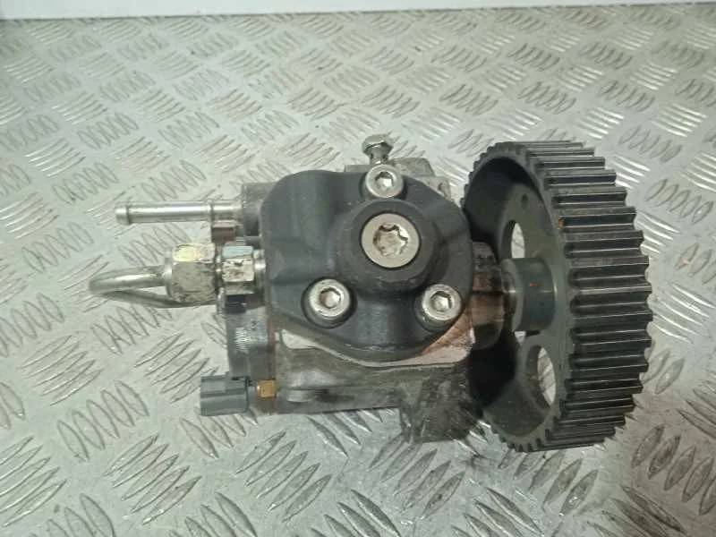 Bomba Inyeccion para Opel Zafira B