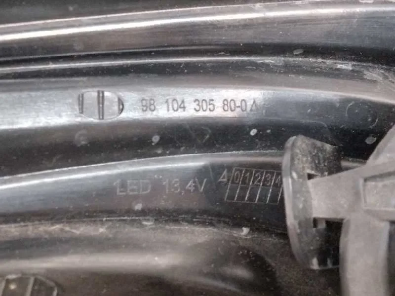 Piloto Trasero Derecho para Peugeot 208
