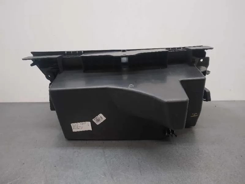 Guantera para Opel Astra K Lim. 5Türig
