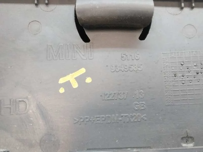 Guantera para Mini Mini (F56)